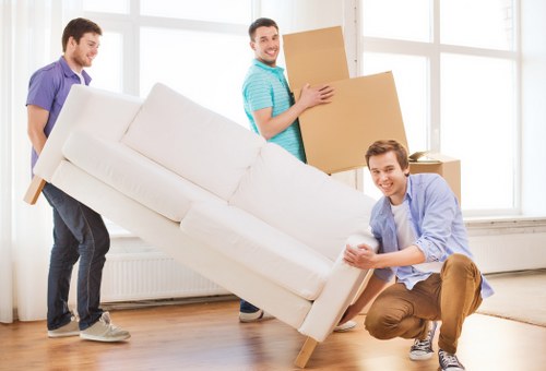 Flexible man with a van service for London customers