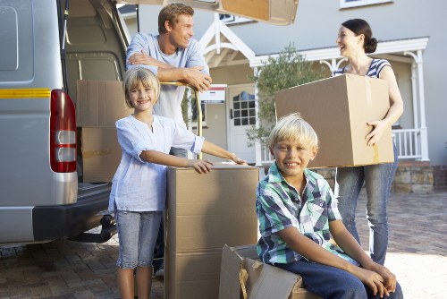 Man and van transport for flats and apartments in London
