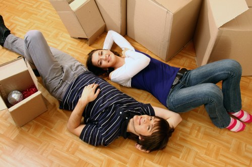 Commercial removal van support for an office move in London